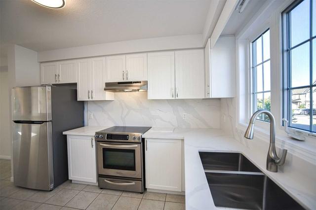 190 Maitland St, House attached with 3 bedrooms, 4 bathrooms and 2 parking in Kitchener ON | Image 7