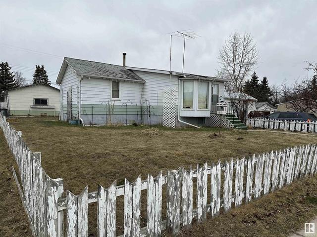 4704 46 St, House detached with 2 bedrooms, 1 bathrooms and null parking in Drayton Valley AB | Image 1