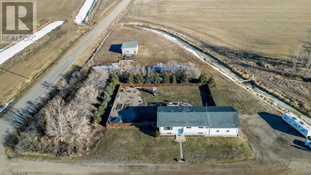 53029 Rr 224, House detached with 4 bedrooms, 2 bathrooms and null parking in Cardston County AB | Image 32