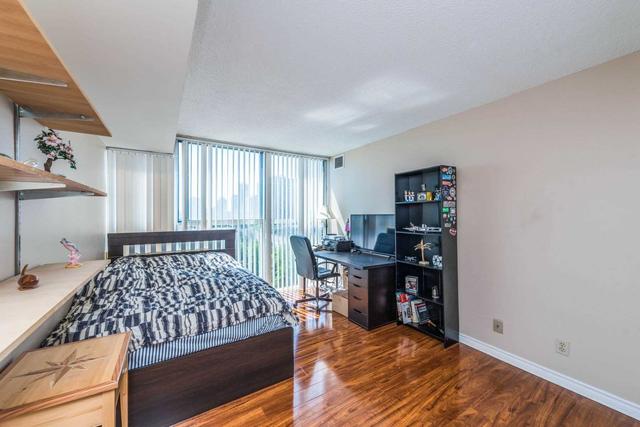 707 - 25 Trailwood Dr, Condo with 2 bedrooms, 2 bathrooms and 1 parking in Mississauga ON | Image 7