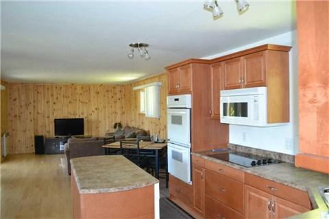 13888 Georgian Bay Shore, House detached with 1 bedrooms, 1 bathrooms and null parking in Georgian Bay ON | Image 5