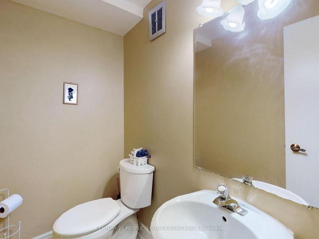 39 - 85 Irwin Rd, Townhouse with 3 bedrooms, 3 bathrooms and 1 parking in Toronto ON | Image 24