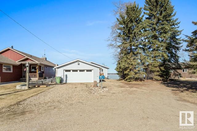 14 Alder Av, House detached with 4 bedrooms, 2 bathrooms and 5 parking in Lac Ste. Anne County AB | Image 32