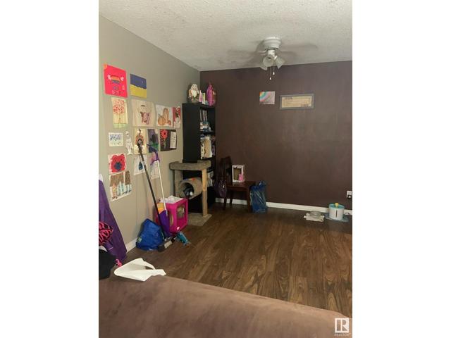 203 - 316 Woodbridge Wy, Condo with 2 bedrooms, 1 bathrooms and null parking in Edmonton AB | Card Image