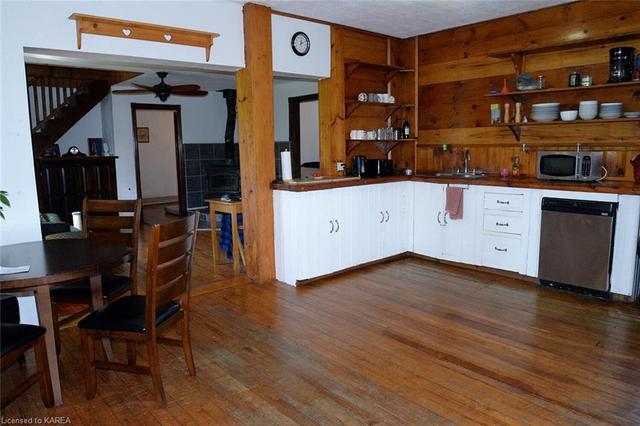 1325 Highway 15, House detached with 3 bedrooms, 1 bathrooms and 6 parking in Rideau Lakes ON | Image 5