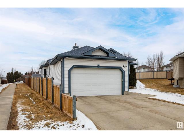 15206 49a St Nw, House detached with 3 bedrooms, 3 bathrooms and null parking in Edmonton AB | Image 48