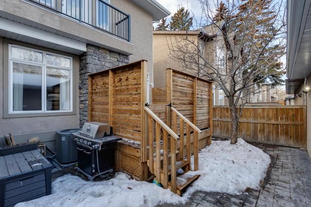 5631 6 Street Sw, Home with 3 bedrooms, 2 bathrooms and 1 parking in Calgary AB | Image 11