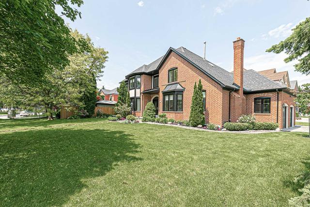 863 Norsan Crt, House detached with 5 bedrooms, 5 bathrooms and 6 parking in Newmarket ON | Image 27