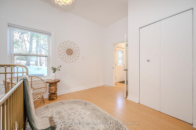 23 & 27 Yorkshire St N, House detached with 3 bedrooms, 2 bathrooms and 6 parking in Guelph ON | Image 4