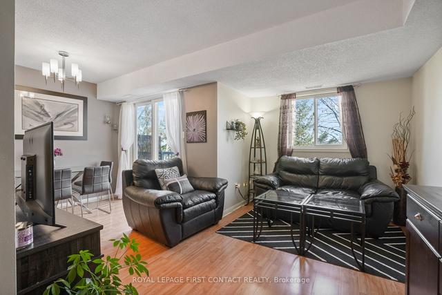 4 - 237 Ferndale Dr S, Townhouse with 2 bedrooms, 1 bathrooms and 1 parking in Barrie ON | Image 27