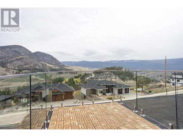 579 Barra Lane, House detached with 8 bedrooms, 6 bathrooms and 5 parking in Kelowna BC | Image 33