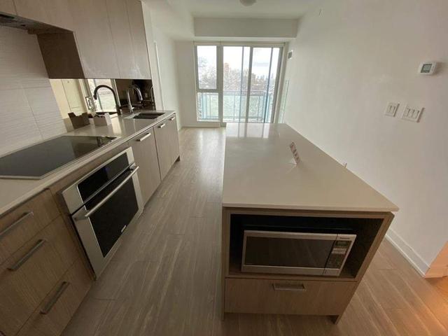 606 - 1830 Bloor St W, Condo with 2 bedrooms, 2 bathrooms and 1 parking in Toronto ON | Image 10