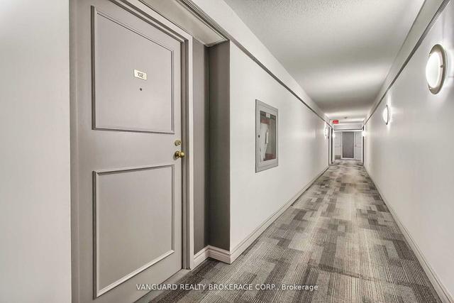 102 - 100 Arbors Lane, Condo with 1 bedrooms, 2 bathrooms and 2 parking in Vaughan ON | Image 29