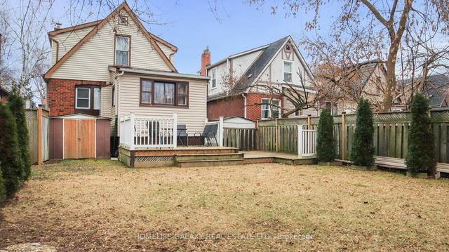 38 Cline Ave S, House detached with 5 bedrooms, 3 bathrooms and 5 parking in Hamilton ON | Image 25