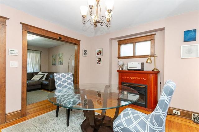 122 Province Street S, House detached with 3 bedrooms, 1 bathrooms and 1 parking in Hamilton ON | Image 7