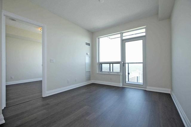 4421 - 5 Sheppard Ave, Condo with 1 bedrooms, 1 bathrooms and 1 parking in Toronto ON | Image 3