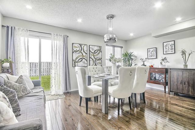 165 Meadowhawk Tr, House semidetached with 4 bedrooms, 3 bathrooms and 3 parking in Bradford West Gwillimbury ON | Image 3