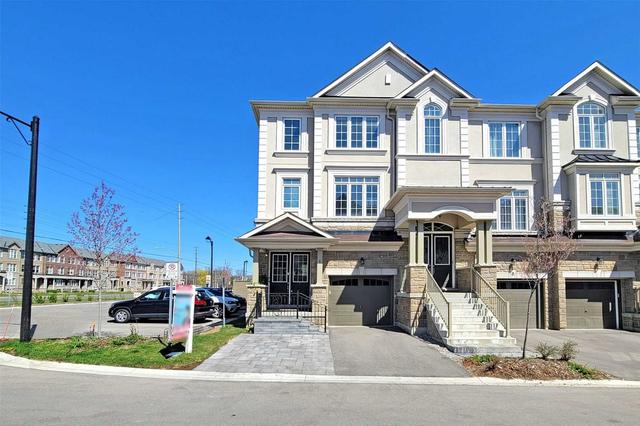 6 Lasalle Lane, House semidetached with 4 bedrooms, 5 bathrooms and 3 parking in Richmond Hill ON | Card Image