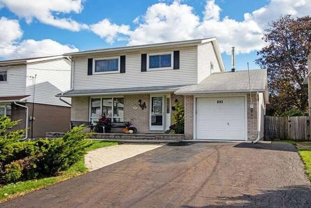 893 Marinet Cres, House detached with 4 bedrooms, 2 bathrooms and 5 parking in Pickering ON | Image 1