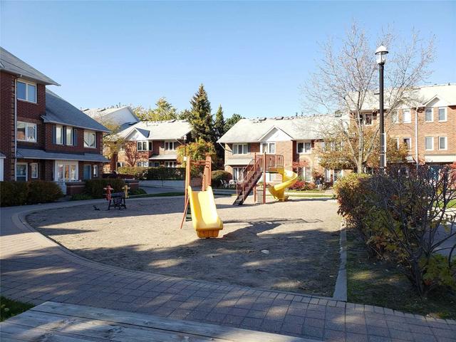 301 - 900 Steeles Ave W, Townhouse with 2 bedrooms, 4 bathrooms and 2 parking in Vaughan ON | Image 15
