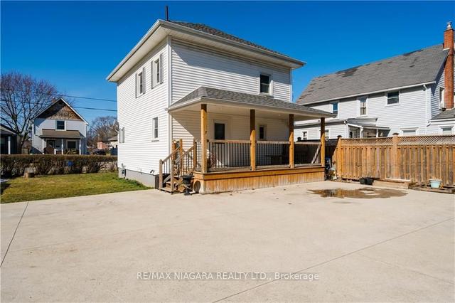 50 Rodman St, House detached with 3 bedrooms, 2 bathrooms and 8 parking in St. Catharines ON | Image 30