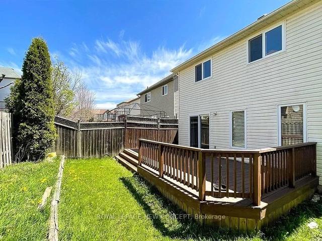 572 Violet St, House detached with 3 bedrooms, 3 bathrooms and 3 parking in Waterloo ON | Image 21
