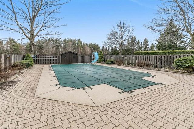 7449 Nottawa Sideroad E, House detached with 4 bedrooms, 2 bathrooms and null parking in Clearview ON | Image 32
