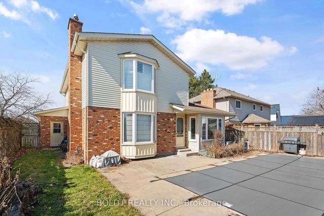 66 Courtleigh Rd, House detached with 3 bedrooms, 3 bathrooms and 4 parking in St. Catharines ON | Image 29