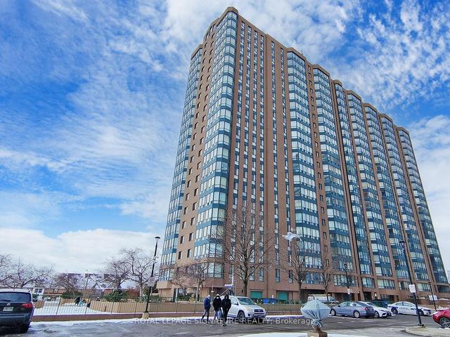 709 - 155 Hillcrest Ave, Condo with 2 bedrooms, 1 bathrooms and 1 parking in Mississauga ON | Image 1