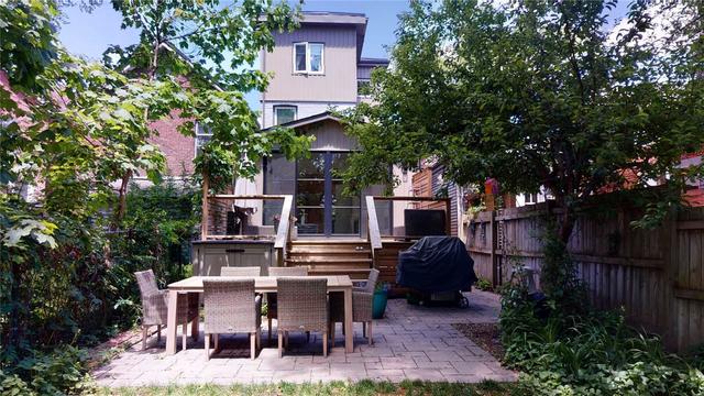 85 Withrow Ave, House detached with 4 bedrooms, 4 bathrooms and 0 parking in Toronto ON | Image 31