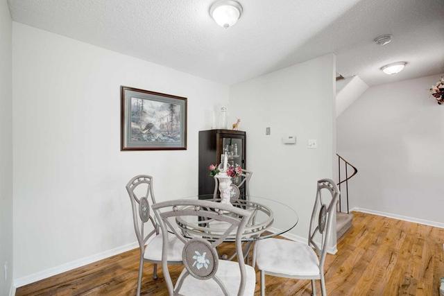 17 - 235 Bronte St, Townhouse with 3 bedrooms, 2 bathrooms and 2 parking in Milton ON | Image 3