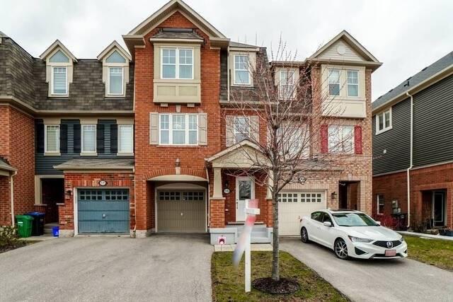 15 Lanternlight Lane, House attached with 3 bedrooms, 4 bathrooms and 3 parking in Brampton ON | Image 1