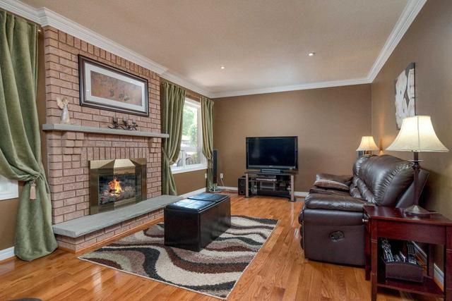 45 Donaghedy Dr, House detached with 4 bedrooms, 4 bathrooms and 6 parking in Halton Hills ON | Image 2