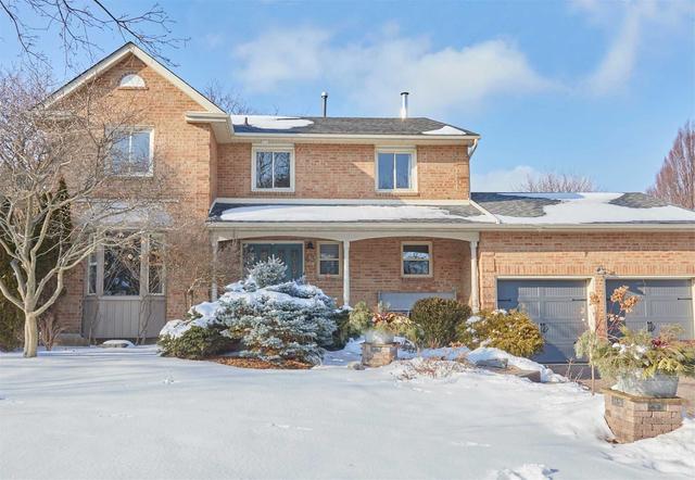 43 Lyndhurst Cres, House detached with 4 bedrooms, 4 bathrooms and 6 parking in Whitby ON | Image 1