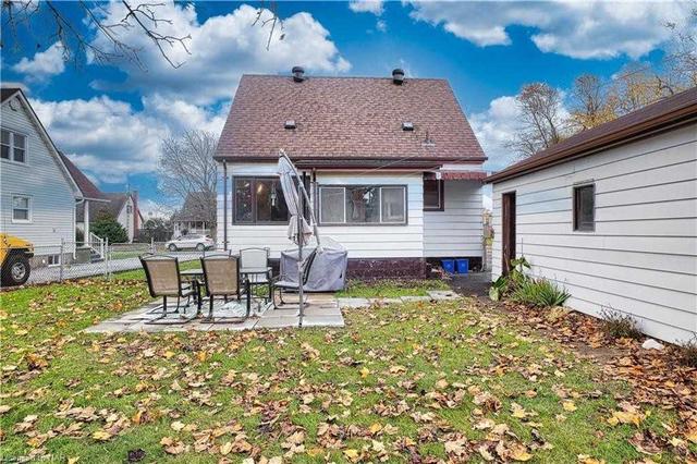 6037 Harold St, House detached with 2 bedrooms, 1 bathrooms and 4 parking in Niagara Falls ON | Image 31