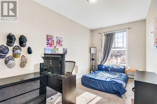 Large Second Bedroom | Image 10