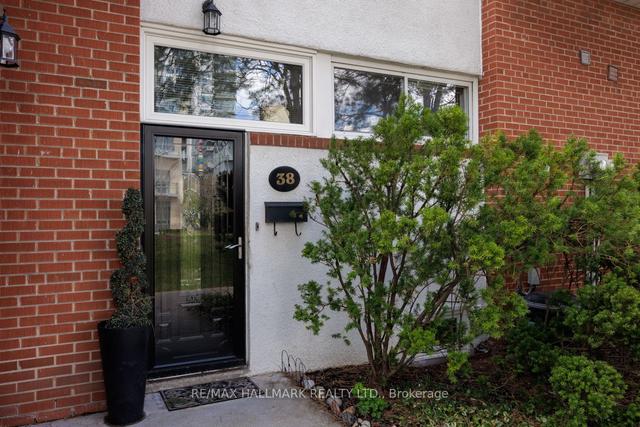 38 - 108 George Henry Blvd, Townhouse with 3 bedrooms, 2 bathrooms and 1 parking in Toronto ON | Image 12