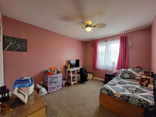 346 Lynx Crescent N, Home with 3 bedrooms, 2 bathrooms and 1 parking in Lethbridge County AB | Image 13