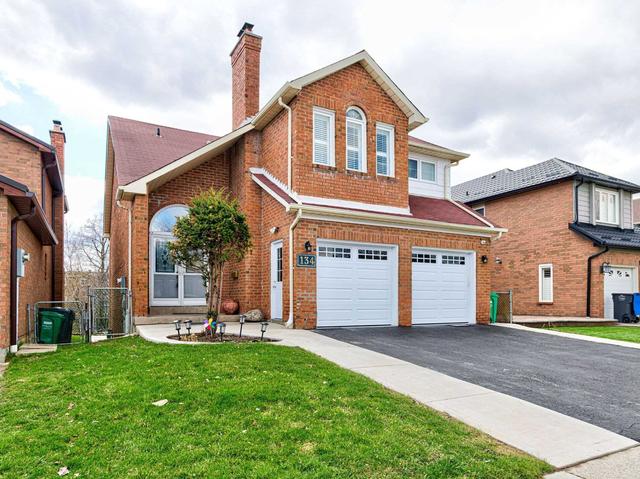 134 Lord Simcoe Dr, House detached with 4 bedrooms, 4 bathrooms and 4 parking in Brampton ON | Image 23