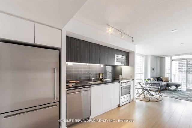 1508 - 75 Queens Wharf Rd, Condo with 1 bedrooms, 1 bathrooms and 0 parking in Toronto ON | Image 3