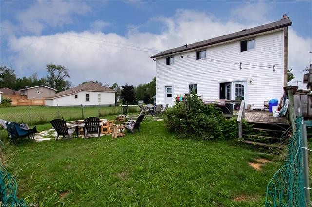 482 Dawson Street, House detached with 4 bedrooms, 2 bathrooms and 6 parking in South Bruce Peninsula ON | Image 9