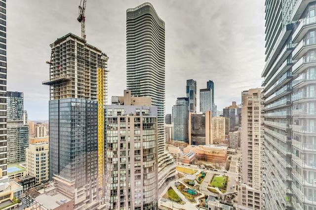 2708 - 1001 Bay St, Condo with 2 bedrooms, 2 bathrooms and 1 parking in Toronto ON | Image 15