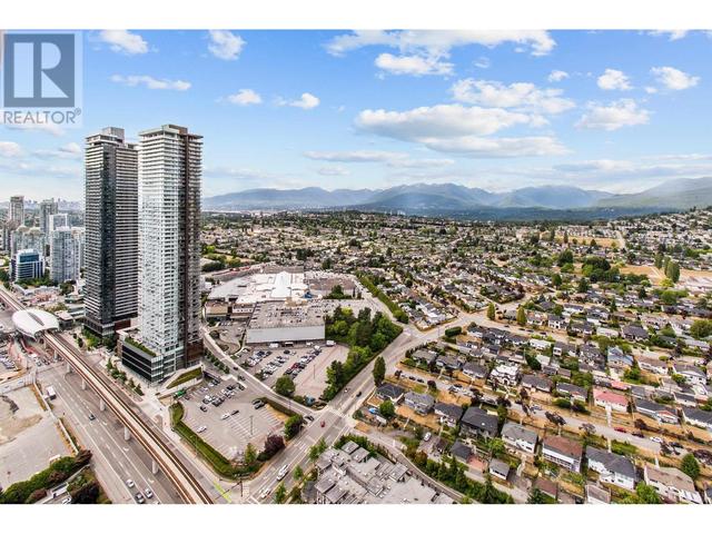 4402 - 4720 Lougheed Highway, Condo with 3 bedrooms, 4 bathrooms and 2 parking in Burnaby BC | Image 11