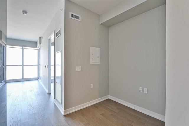 3508 - 10 Park Lawn Rd, Condo with 1 bedrooms, 1 bathrooms and 1 parking in Toronto ON | Image 7