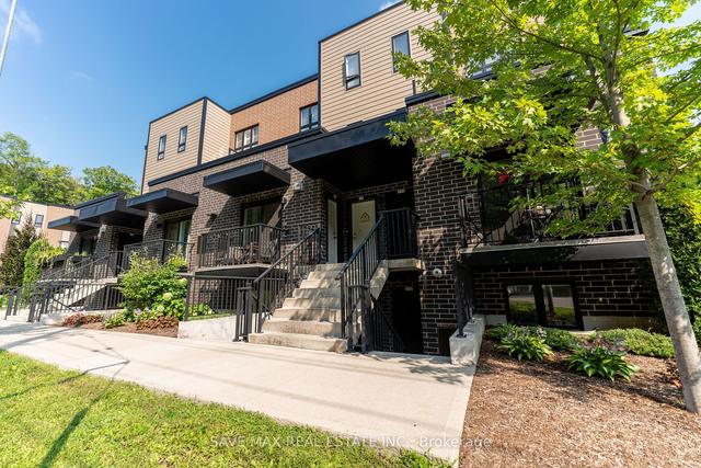 b12 - 190 Century Hill Dr, Townhouse with 2 bedrooms, 1 bathrooms and 1 parking in Kitchener ON | Image 10