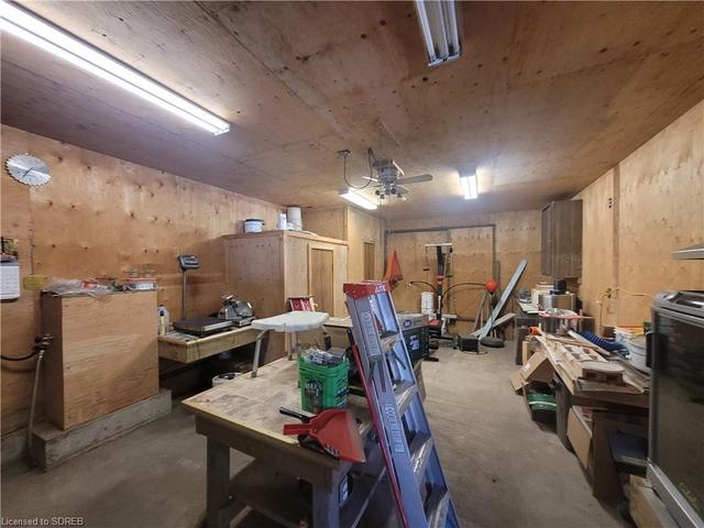 Workshop inside Barn | Image 27