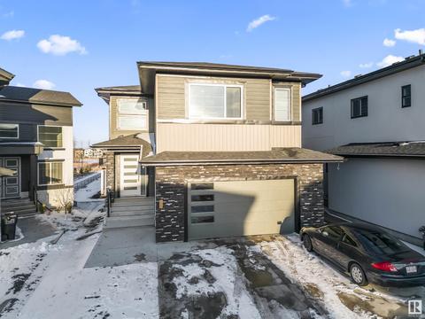 215 42 St Sw, House detached with 4 bedrooms, 3 bathrooms and null parking in Edmonton AB | Card Image