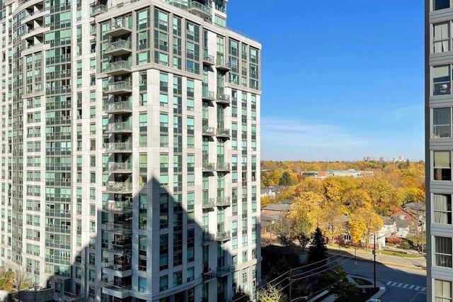 1001 - 18 Hollywood Ave, Condo with 2 bedrooms, 2 bathrooms and 2 parking in Toronto ON | Image 32