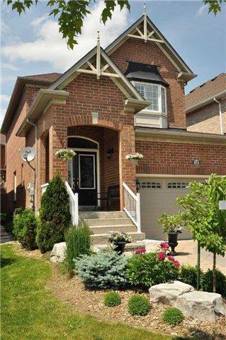 811 Colter St, House detached with 3 bedrooms, 4 bathrooms and 4 parking in Newmarket ON | Image 2