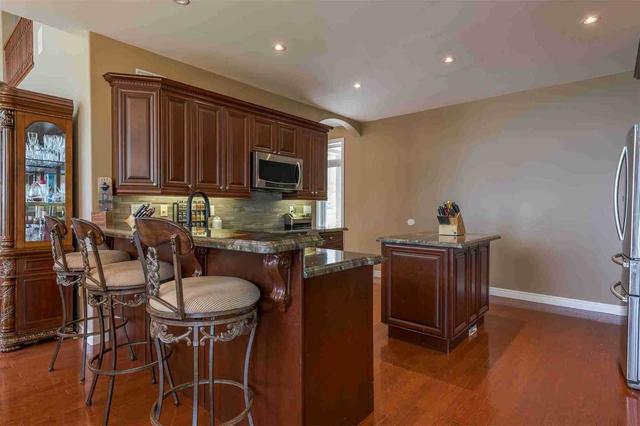 10 Earl Kennedy Rd, House detached with 4 bedrooms, 3 bathrooms and 8 parking in Kawartha Lakes ON | Image 3